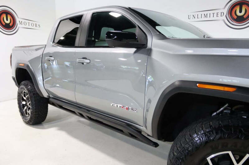 2023 GMC Canyon AT4X