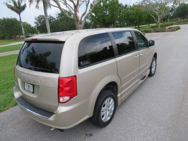 2013 Dodge Grand Caravan SE
