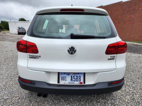 2017 Volkswagen Tiguan 2.0T S 4Motion