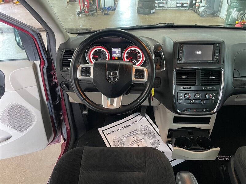 2017 Dodge Grand Caravan SE