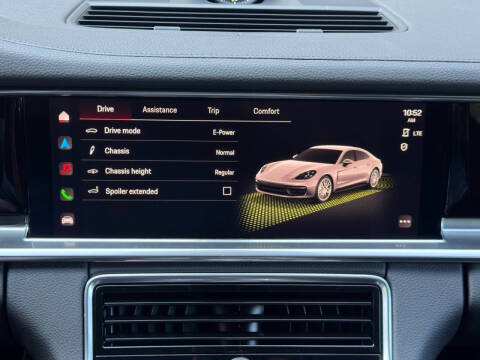 2023 Porsche Panamera 4 E-Hybrid