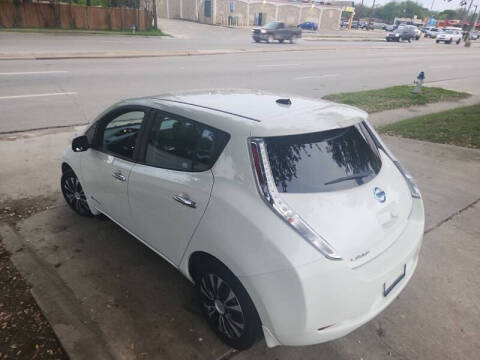 2014 Nissan LEAF SV