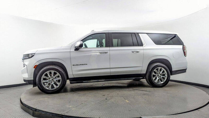 2023 Chevrolet Suburban Premier