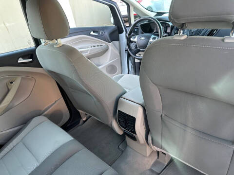 2014 Ford C-MAX Hybrid SE