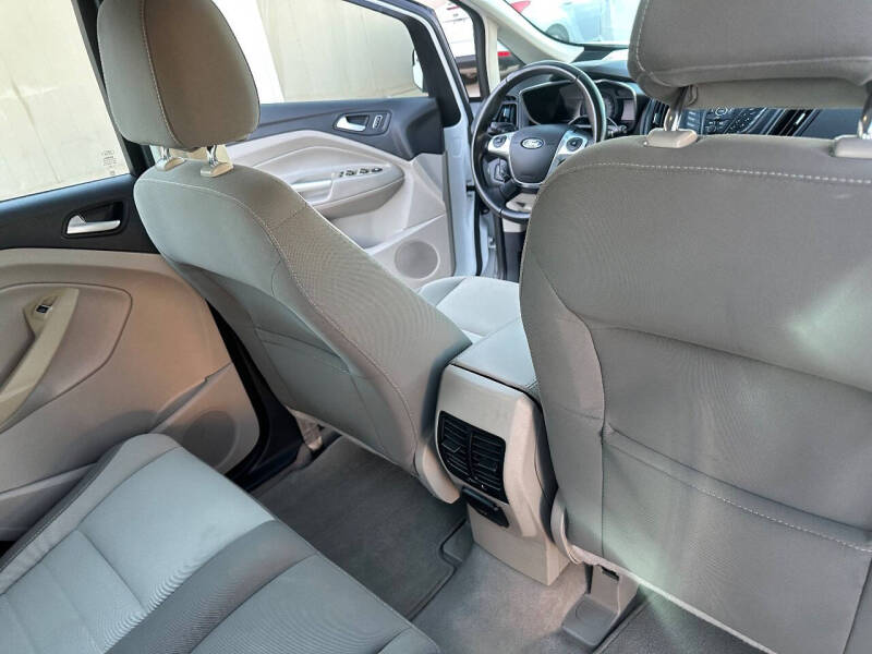 2014 Ford C-MAX Hybrid SE