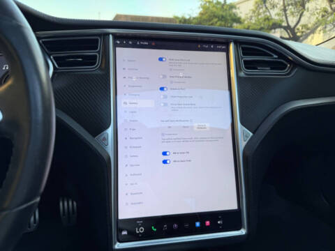 2013 Tesla Model S Performance