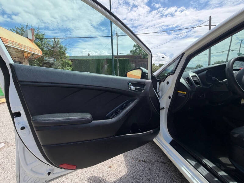 2016 Kia Forte5 LX