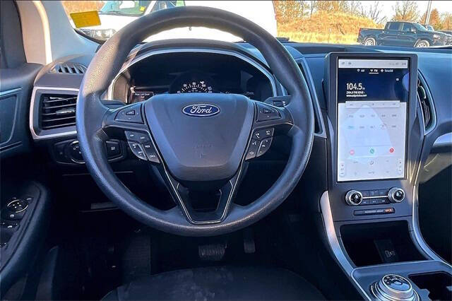 2021 Ford Edge SE
