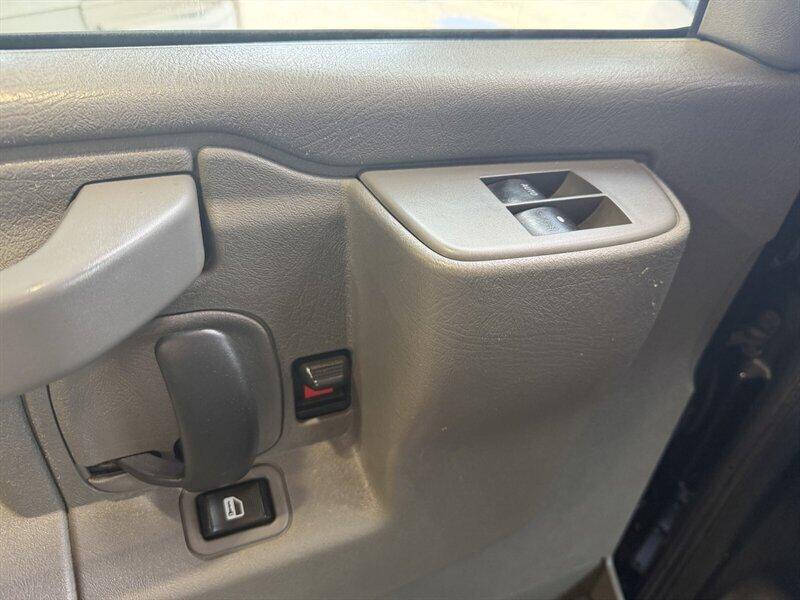 2017 Chevrolet Express 2500