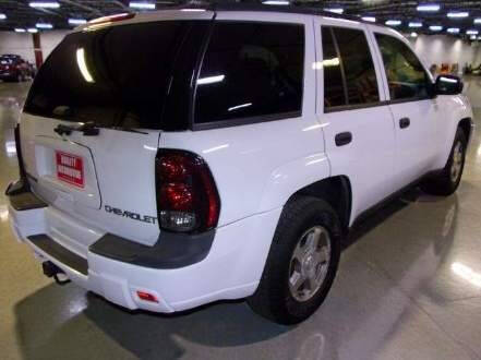 2004 Chevrolet TrailBlazer LS