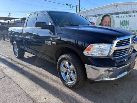 2013 RAM 1500 SLT