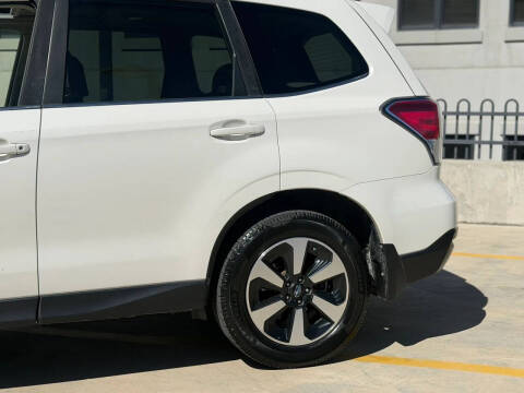 2017 Subaru Forester 2.5i Limited