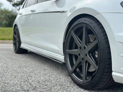2016 Volkswagen Golf R