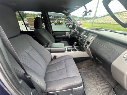 2016 Ford Expedition EL XLT