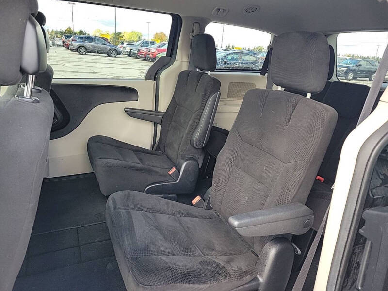 2016 Dodge Grand Caravan SXT Plus