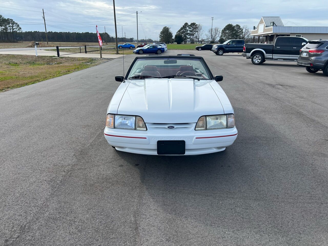 1992 Ford Mustang 11