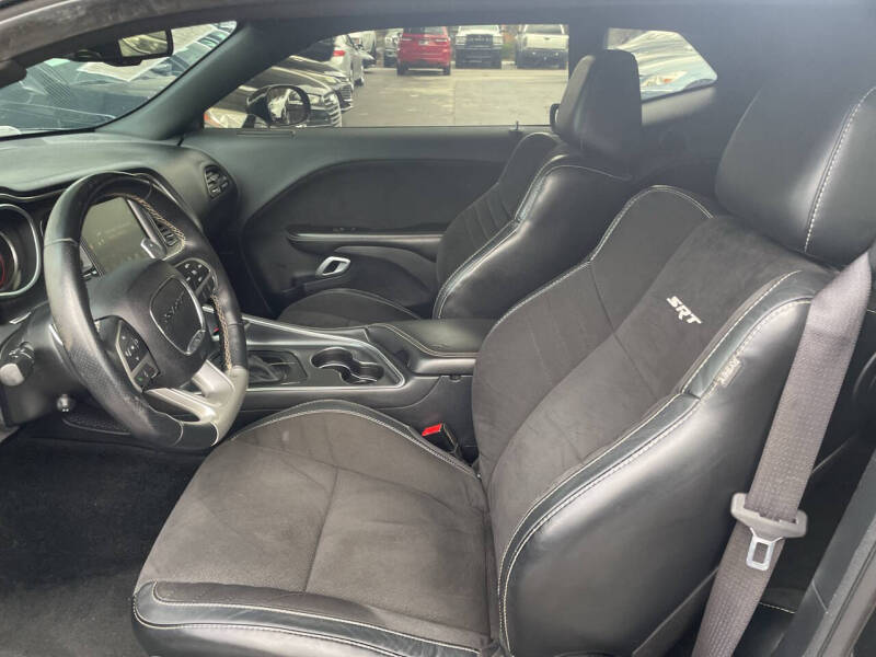 2015 Dodge Challenger SRT 392