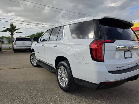 2021 GMC Yukon SLT