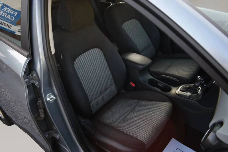 2020 Hyundai Kona SE