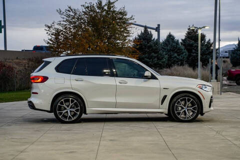 2022 BMW X5 xDrive45e