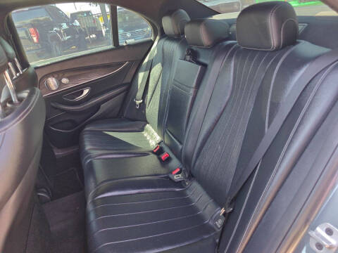2019 Mercedes-Benz E-Class E 300
