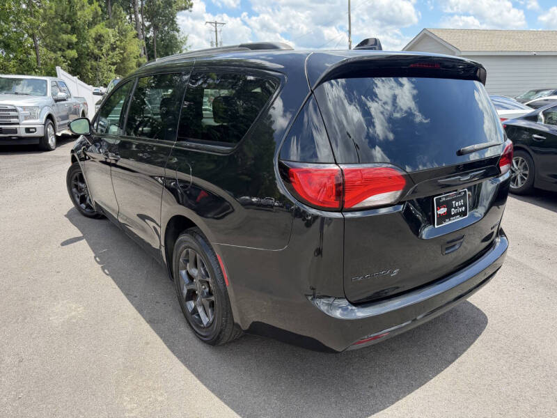 2018 Chrysler Pacifica Limited