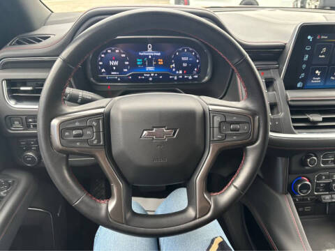 2023 Chevrolet Suburban RST