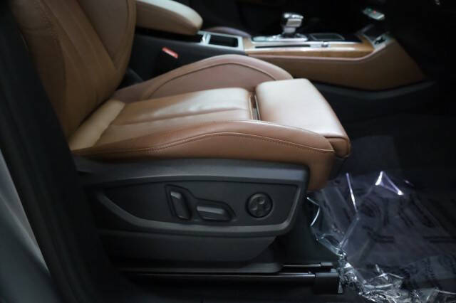 2022 Audi Q5 e quattro S line Prem Pl 55 TFSI