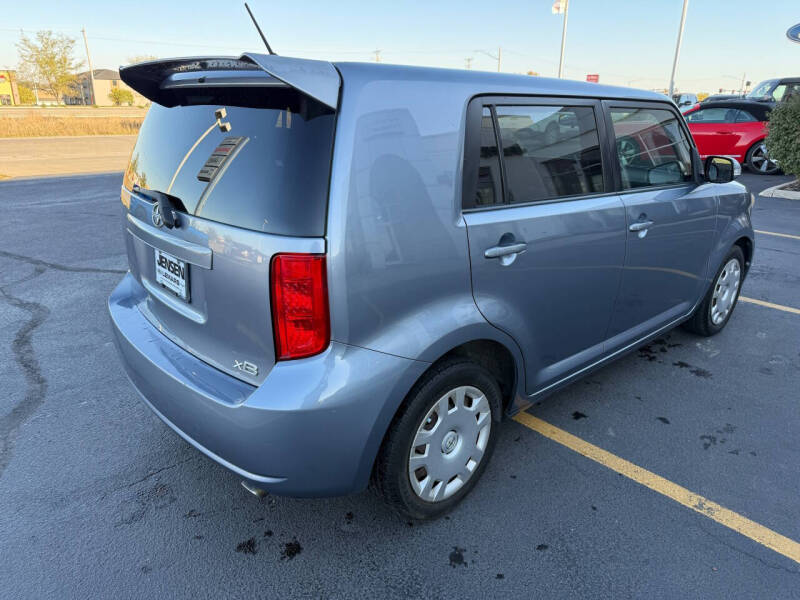 2009 Scion xB