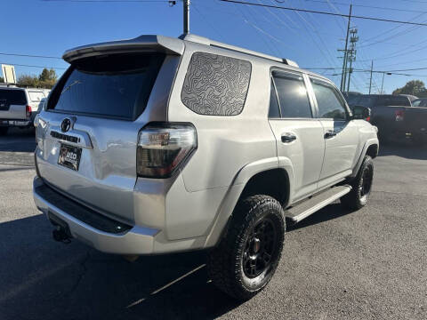 2017 Toyota 4Runner SR5