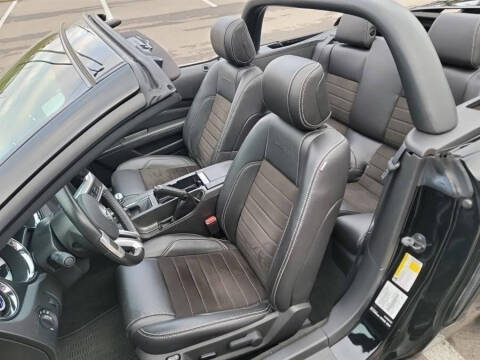 2013 Ford Mustang GT Premium