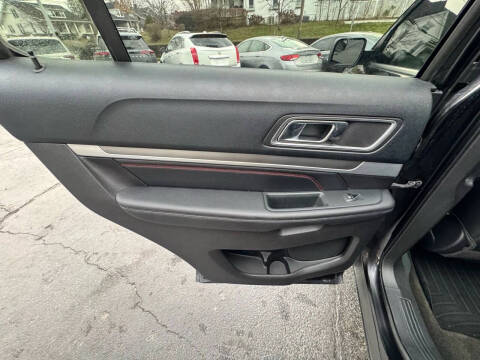 2016 Ford Explorer Sport