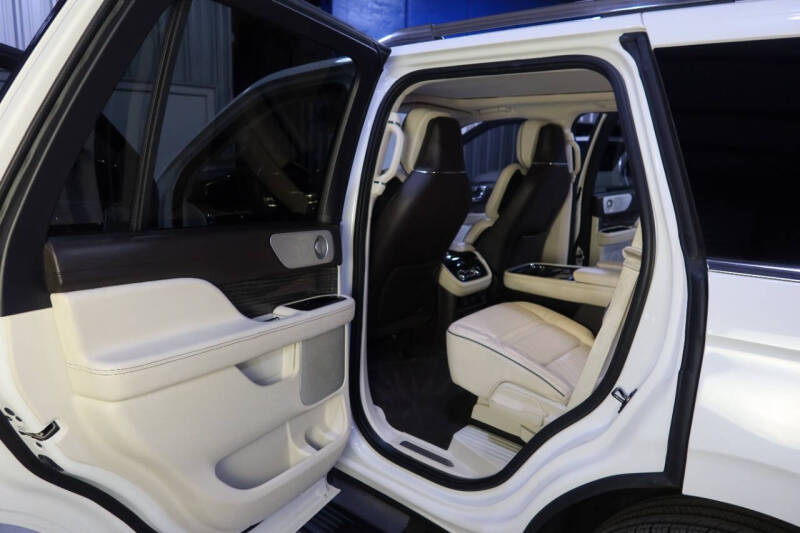 2020 Lincoln Navigator Black Label