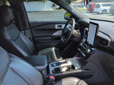 2023 Ford Explorer ST