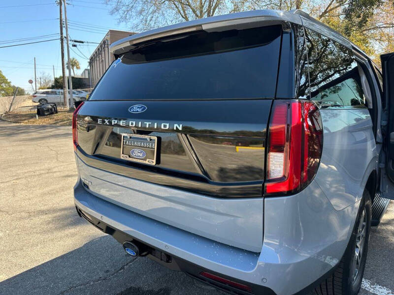 2026 Ford Expedition Active