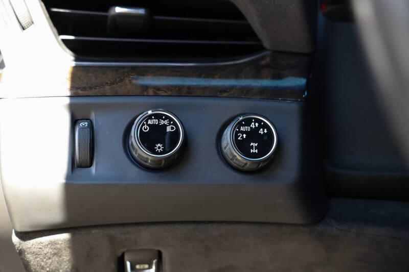 2016 Cadillac Escalade Platinum