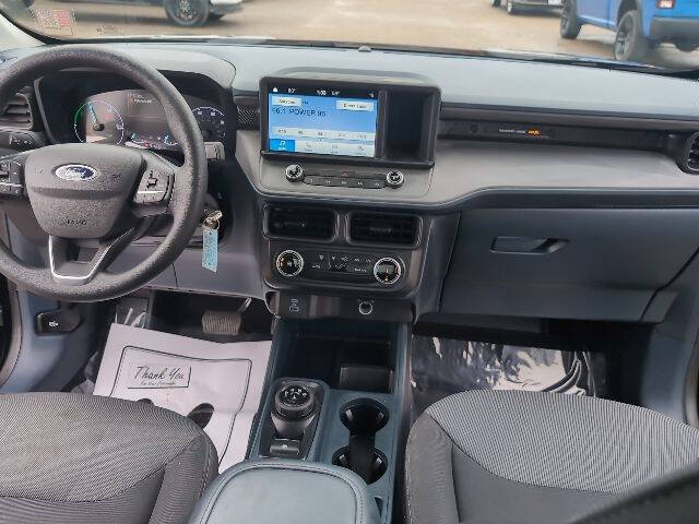 2024 Ford Maverick XL