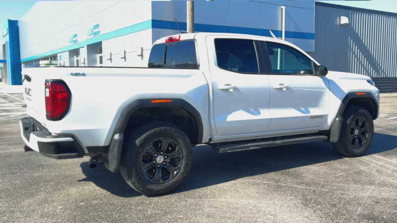 2023 GMC Canyon Elevation