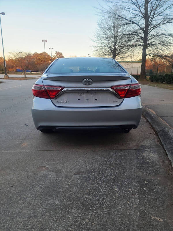 2016 Toyota Camry SE