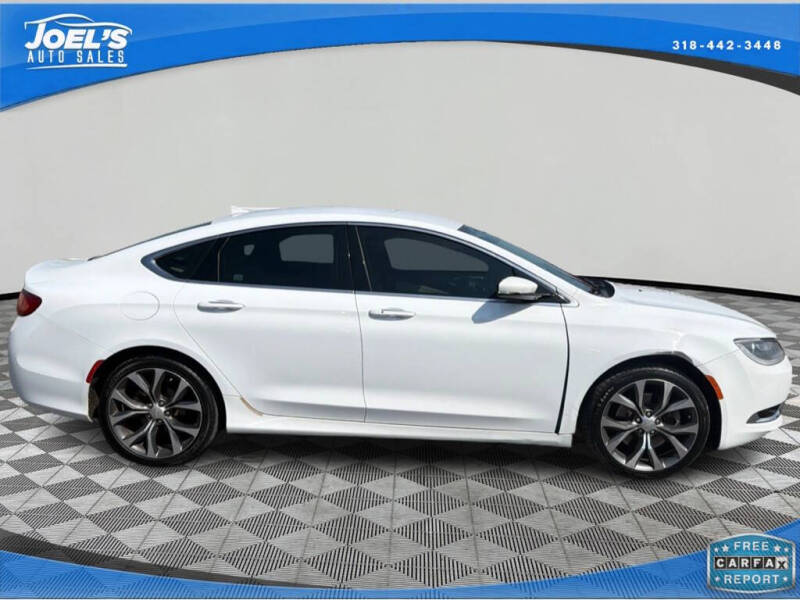 2015 Chrysler 200 C