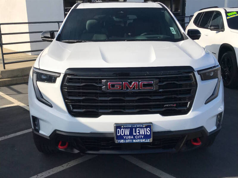 2026 GMC Acadia AT4