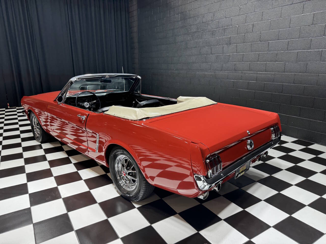 1965 Ford Mustang 11