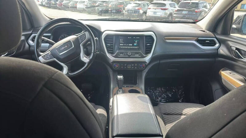 2018 GMC Acadia SLE-1
