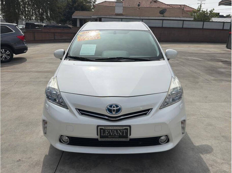 2013 Toyota Prius v