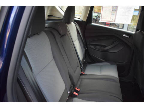 2017 Ford C-MAX Hybrid SE