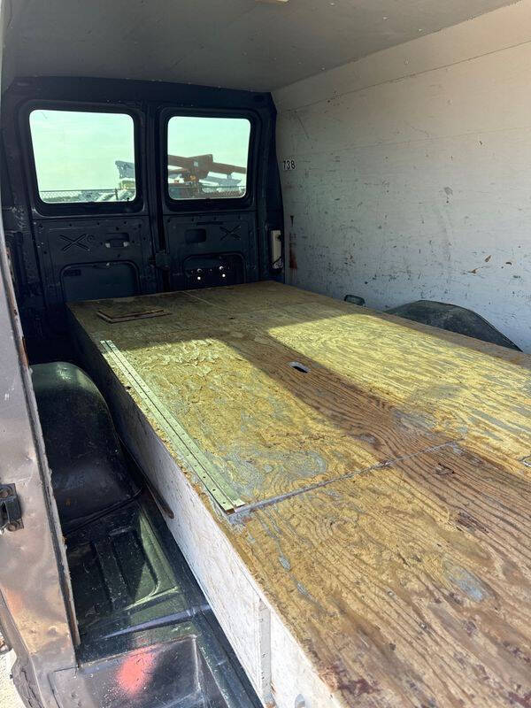 1991 Ford E-150