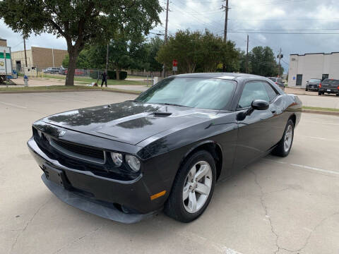 2010 Dodge Challenger for sale at Vitas Car Sales in Dallas TX