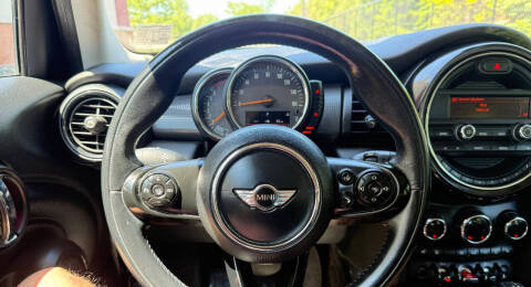 2015 MINI Hardtop 4 Door Cooper