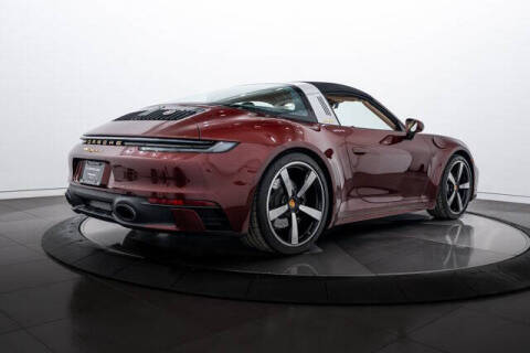 2021 Porsche 911 Targa 4S Heritage Design Edition
