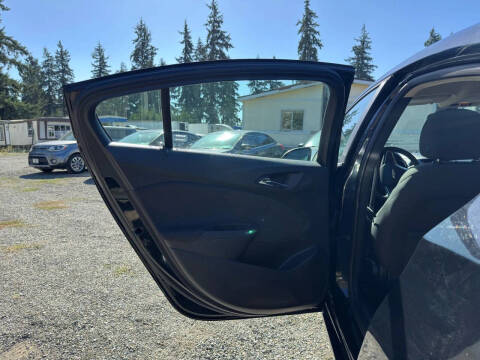 2017 Chevrolet Cruze LT Auto